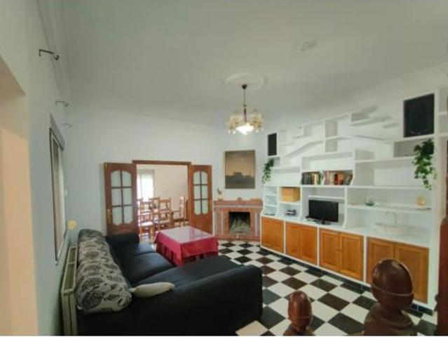 Chalet en venta en Carmona, Andalucía