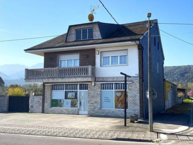 Chalet en venta en Villaverde de la Abadía, El Bierzo