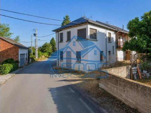 Chalet en venta en Villaverde de la Abadía, El Bierzo
