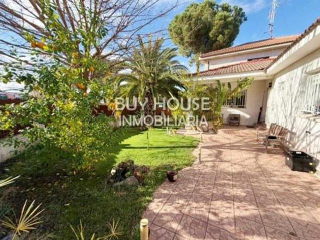 Chalet en venta en Carranque, Castilla-La Mancha
