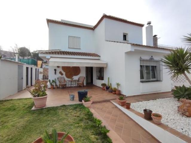 Villa en venta en Cartaya, Urverosa