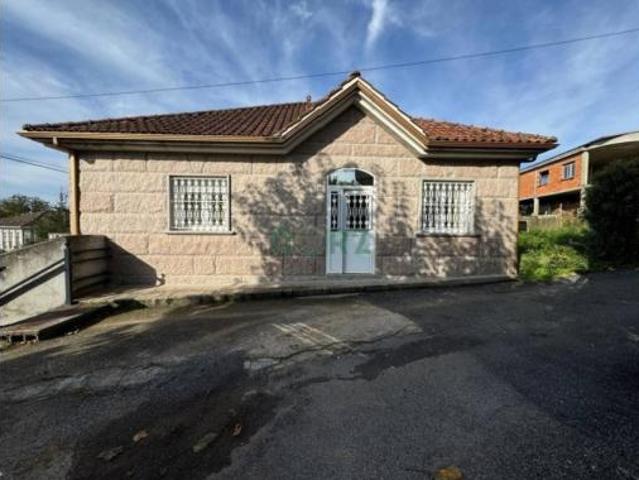 Villa en venta en Cartelle