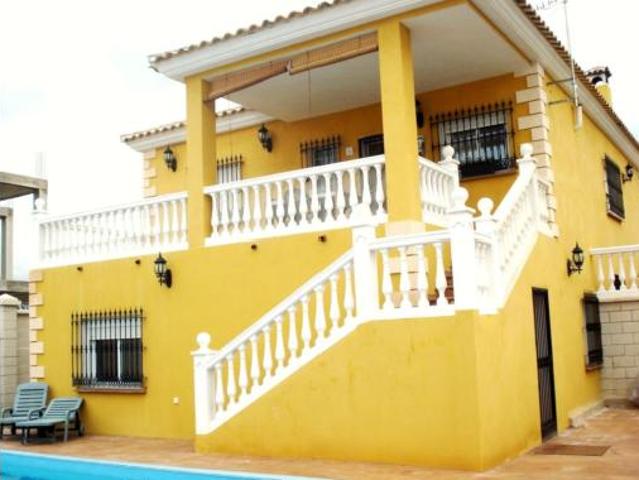 Chalet en venta en Antequera, Andalucía