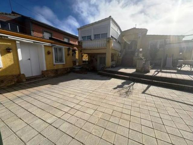 Chalet en venta en Casarrubios Del Monte, Castilla-La Mancha