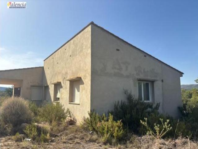 Casa en venta en el Camp de Túria, Valencia