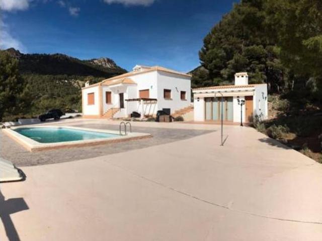 Chalet en venta en l'Alcoià, Valencia