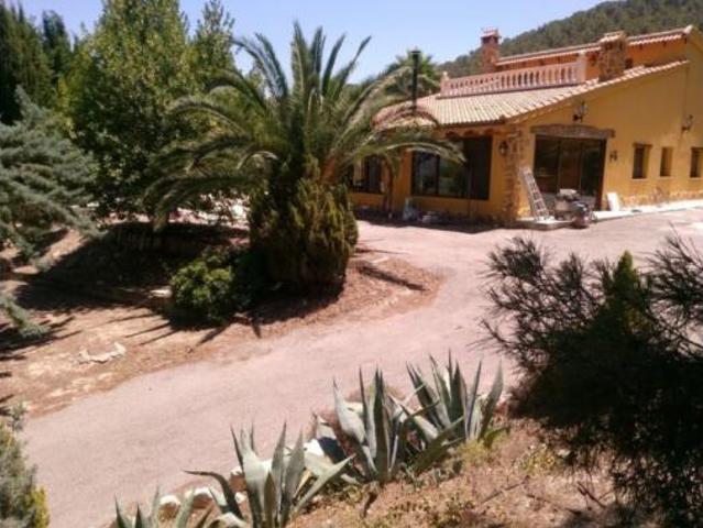 Chalet en venta en l'Alcoià, Valencia