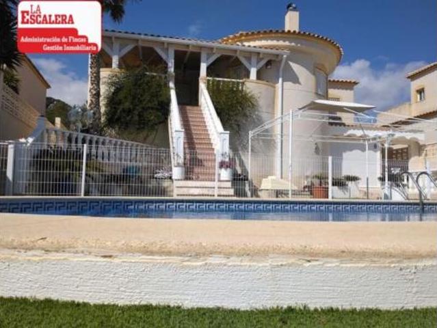 Chalet en venta en Castalla Internacional, l'Alcoià