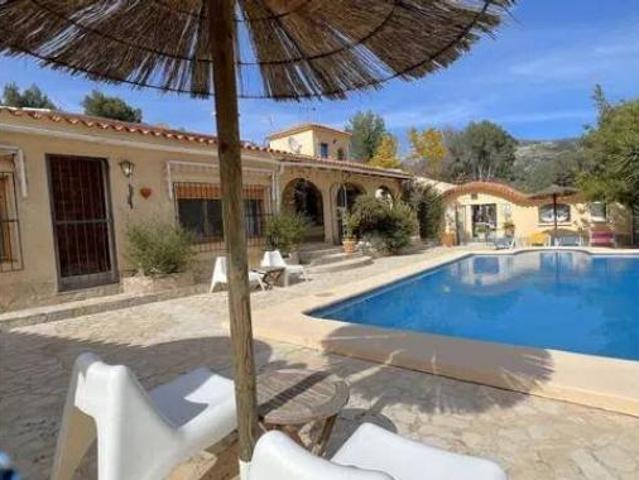 Chalet en venta en la Marina Alta, Valencia