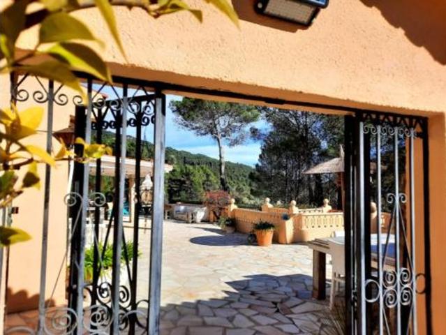 Villa en venta en Castell De Castells