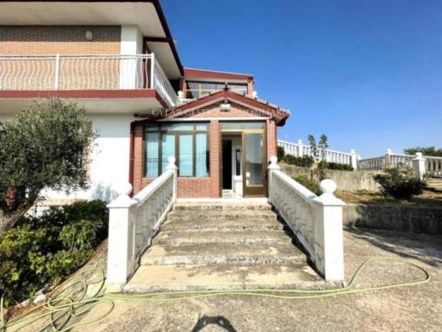 Chalet en venta en Castellanos De Villiquera, Castilla y León