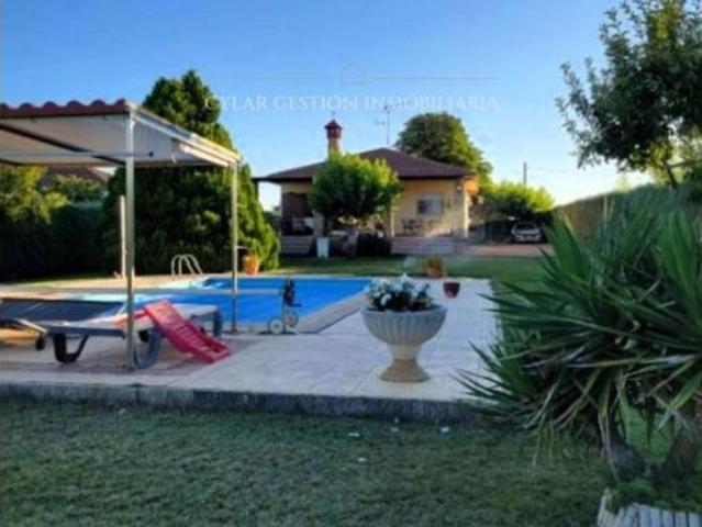 Chalet en venta en Urbanización Altozano, Castellanos De Villiquera