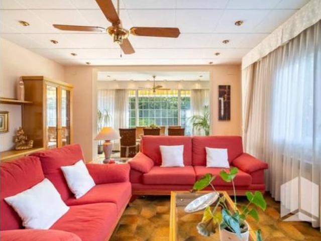 Chalet en venta en Montmar, Baix Llobregat