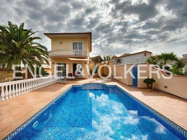 Chalet en venta en Empuriabrava, Alt Empordà