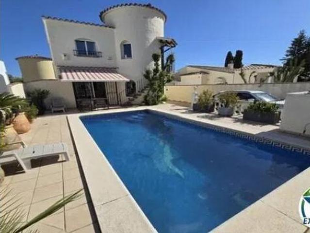 Chalet en venta en Empuriabrava, Alt Empordà