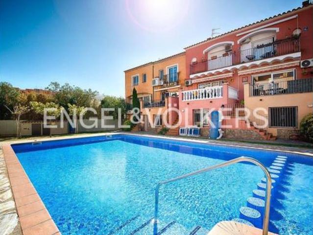 Villa en venta en Castelló D'empúries