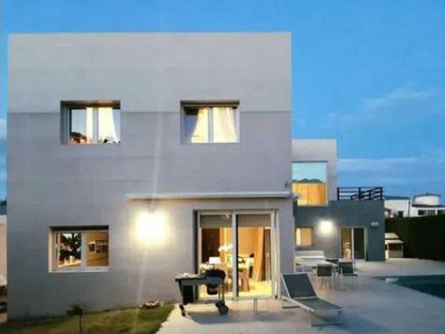 Chalet en venta en Empuriabrava, Alt Empordà