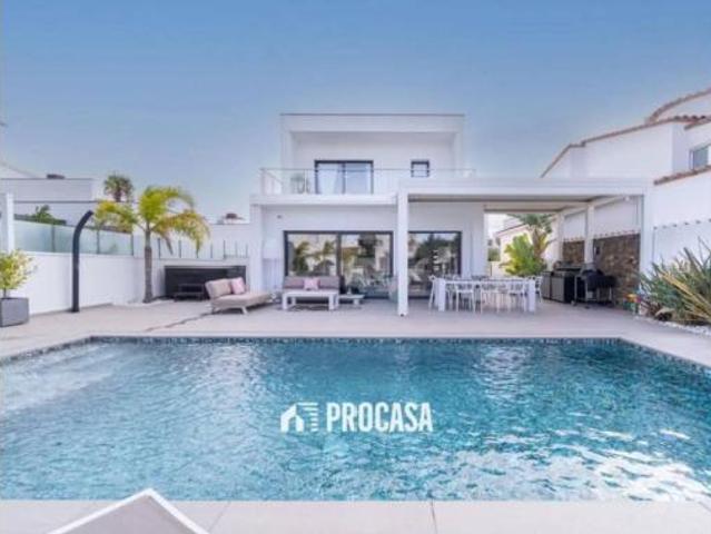 Chalet en venta en Empuriabrava i entorn, Castelló d'Empúries