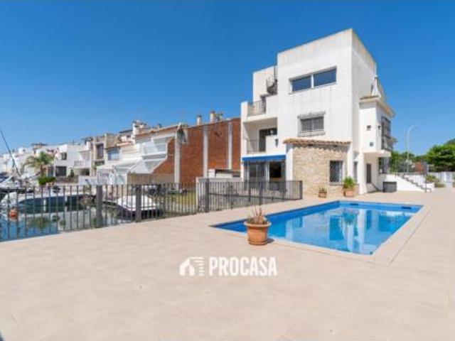 Chalet en venta en Empuriabrava, Alt Empordà