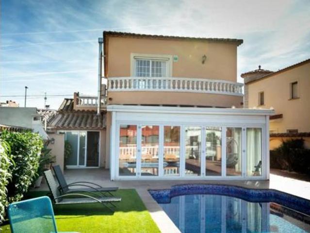 Chalet en venta en Empuriabrava, Alt Empordà