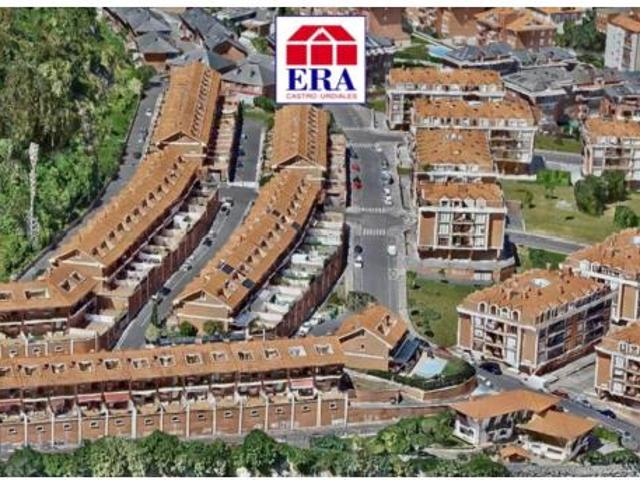Chalet en venta en Casco Histórico, Castro-urdiales