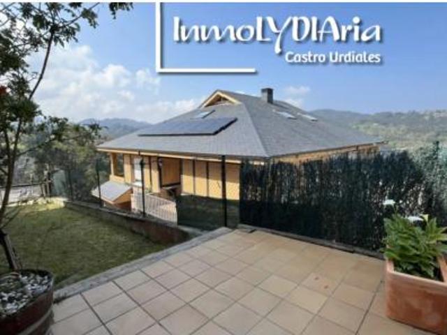 Chalet en venta en Sámano, Castro-urdiales