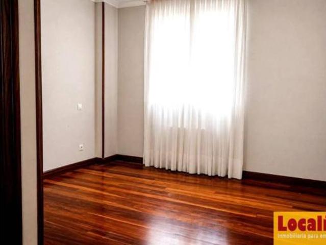 Chalet en venta en Montealegre, Castro-urdiales