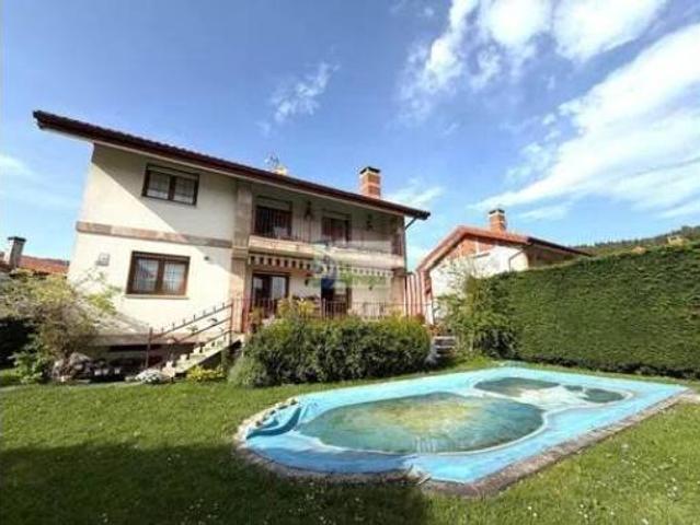 Chalet en venta en El Puente, Guriezo