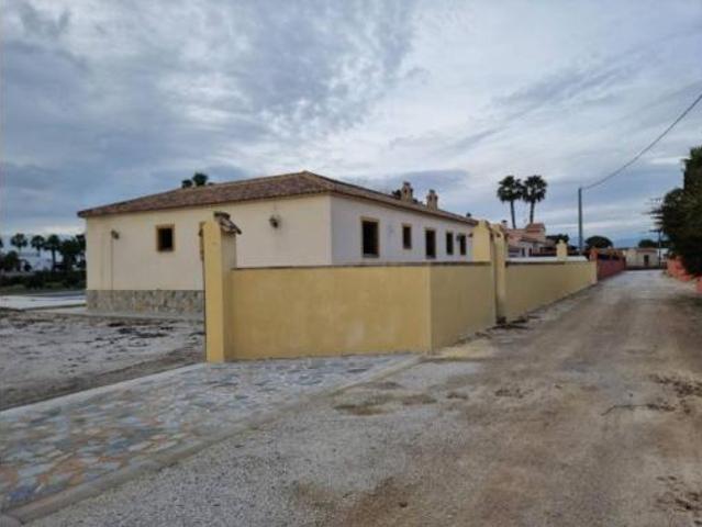 Chalet en venta en el Baix Segura / La Vega Baja, Valencia