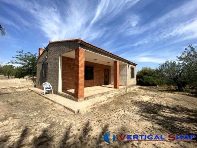 Chalet en venta en Caudete, Castilla-La Mancha