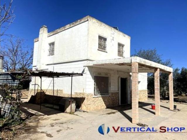 Chalet en venta en Caudete, Castilla-La Mancha
