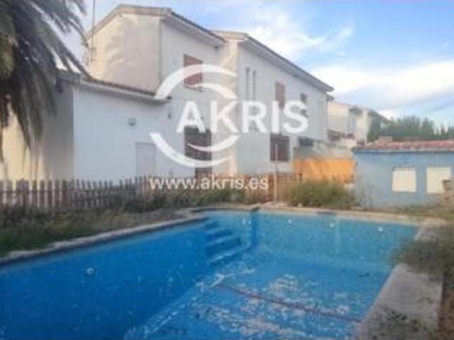 Chalet en venta en Cedillo Del Condado, Castilla-La Mancha