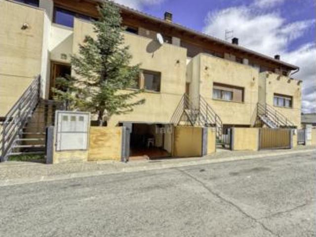 Villa en venta en Cedrillas