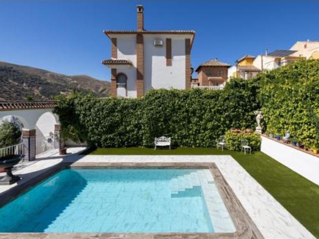 Chalet en venta en Cenes De La Vega, Granada