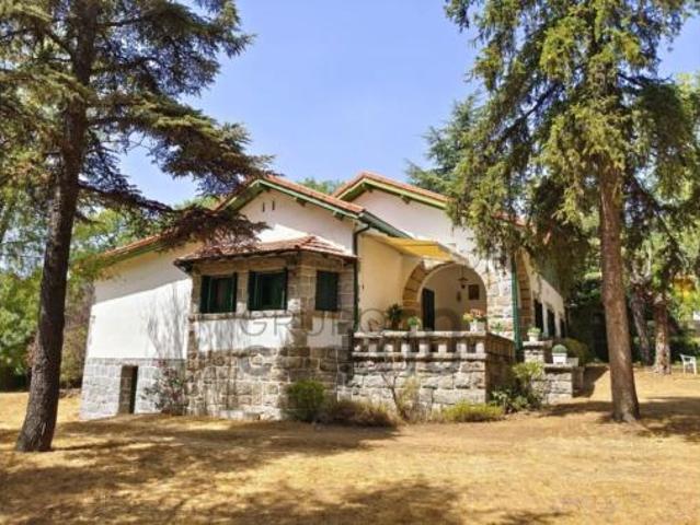 Villa en venta en Cercedilla