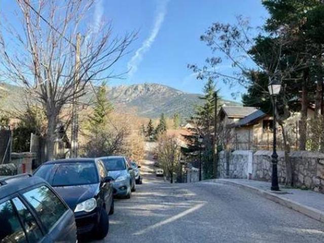 Chalet en venta en Cercedilla, Madrid