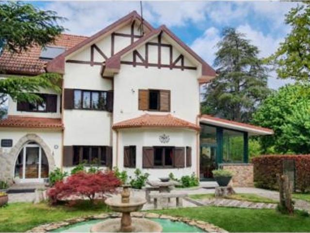 Chalet en venta en Cercedilla, Madrid