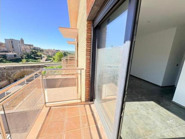 Chalet en venta en Cervera, Segarra
