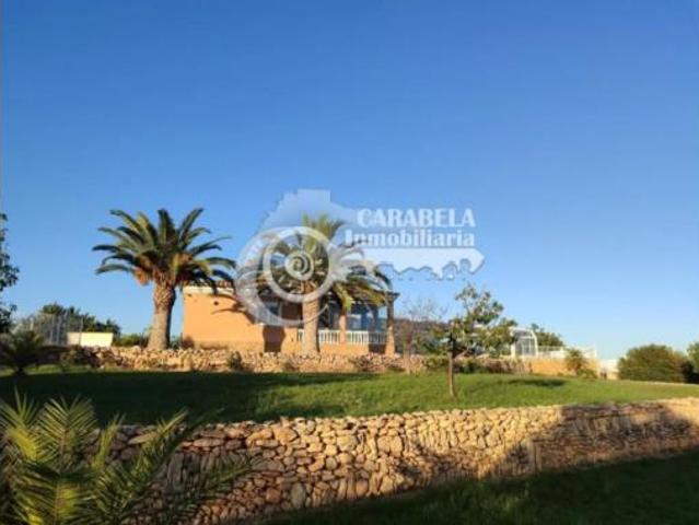 Chalet en venta en Cervera Del Maestre, Valencia