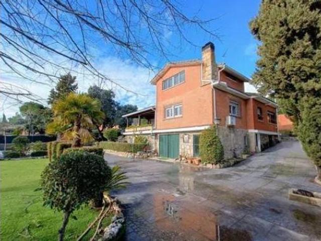 Chalet en venta en Chapinería, Madrid