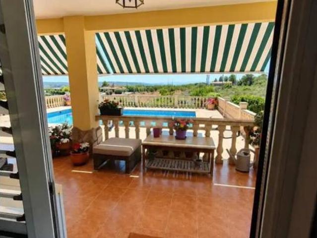 Chalet en venta en La Canal de Navarrés, Valencia