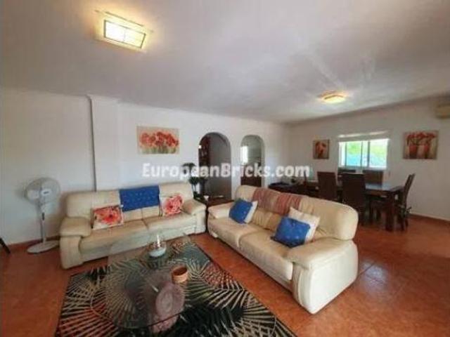Chalet en venta en La Canal de Navarrés, Valencia