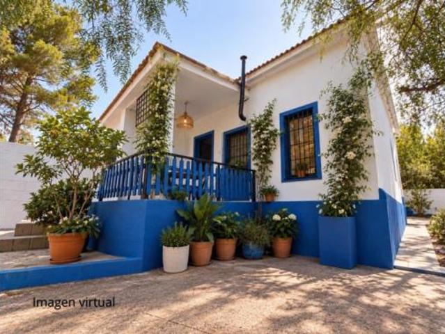 Chalet en venta en La Hoya de Buñol, Valencia