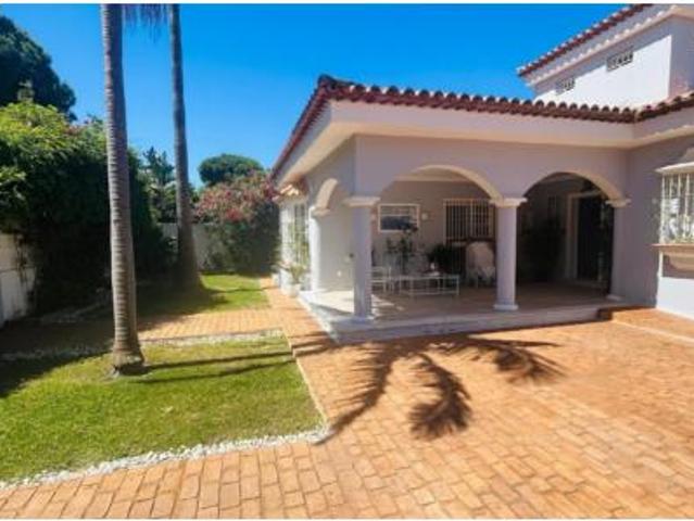Chalet en venta en La Barrosa, Bahía de Cádiz