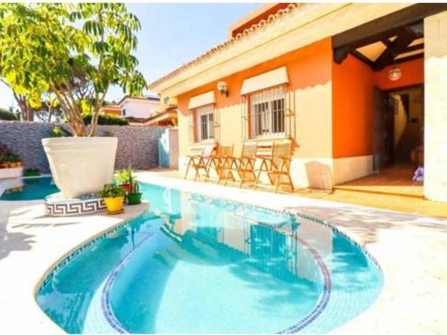 Chalet en venta en La Barrosa, Bahía de Cádiz