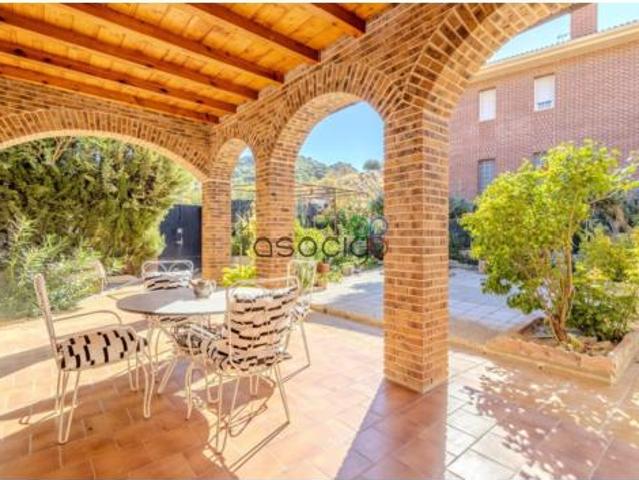 Chalet en venta en El Mapa, Chiloeches