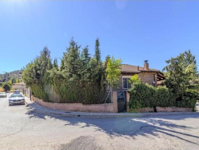 Chalet en venta en El Mapa, Chiloeches