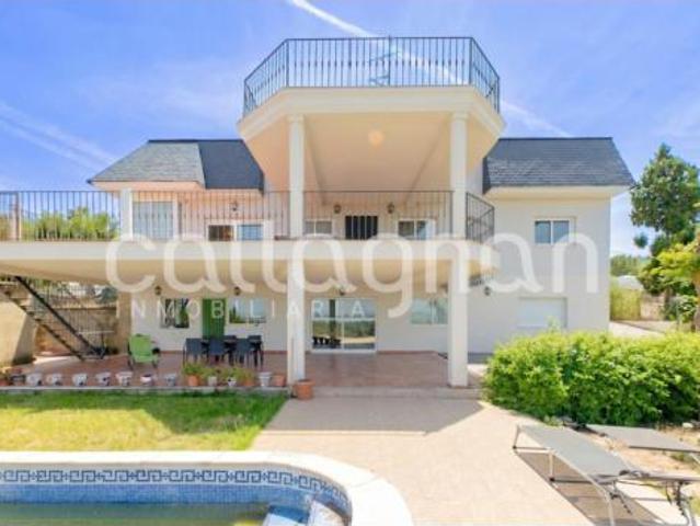 Chalet en venta en Serra Perenxisa, La Hoya de Buñol