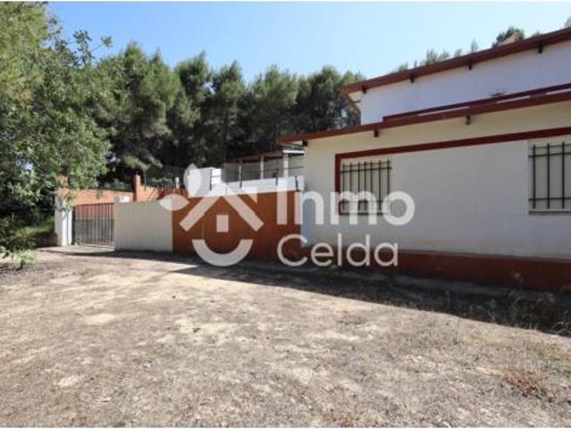 Chalet en venta en La Hoya de Buñol, Valencia
