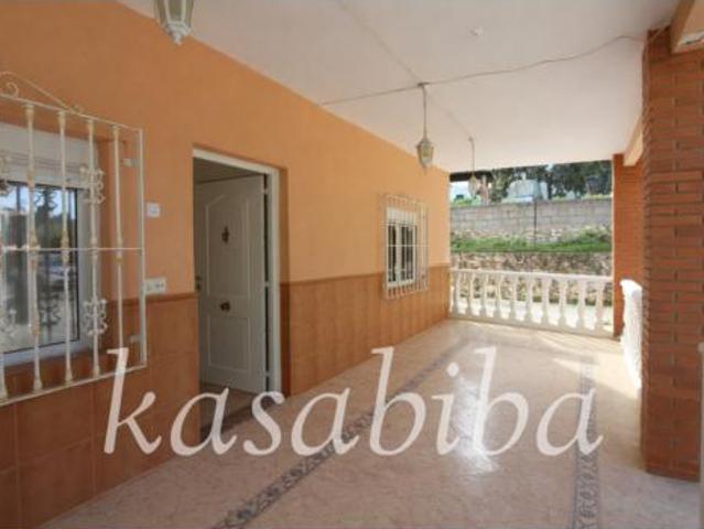 Chalet en venta en La Hoya de Buñol, Valencia